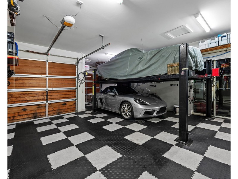 10 Nicklaus Court, Merrimac QLD 4226