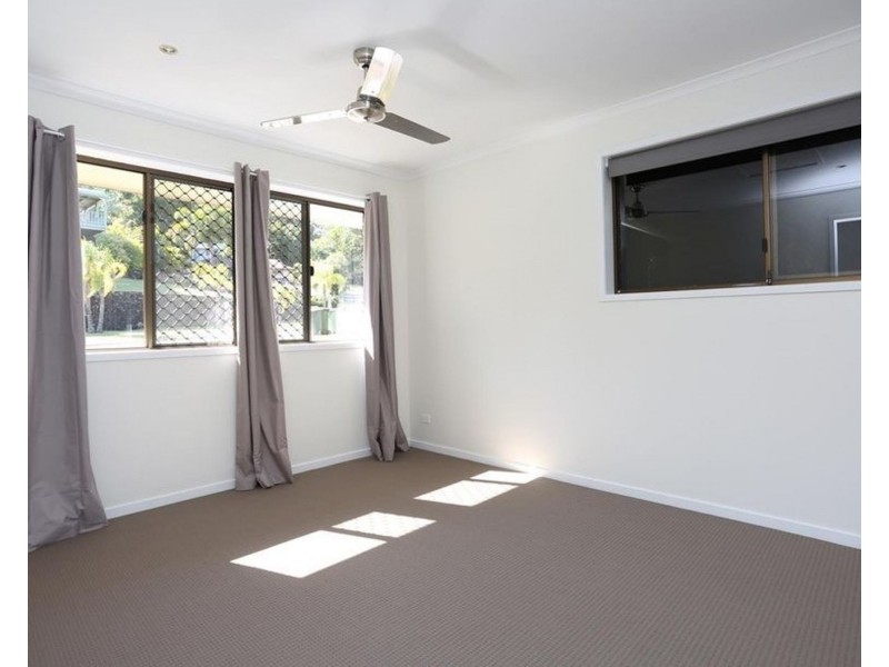 8 Fairview Close, Bli Bli QLD 4560