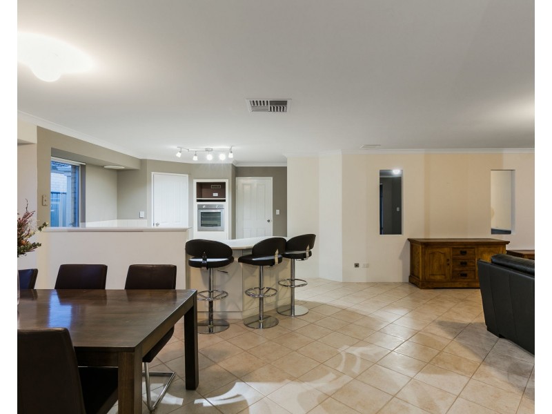 13 Brackendridge Ramble, Meadow Springs WA 6210
