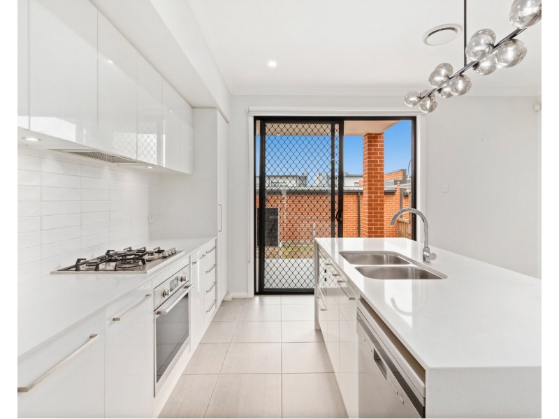 18 Harvest Street, Austral NSW 2179