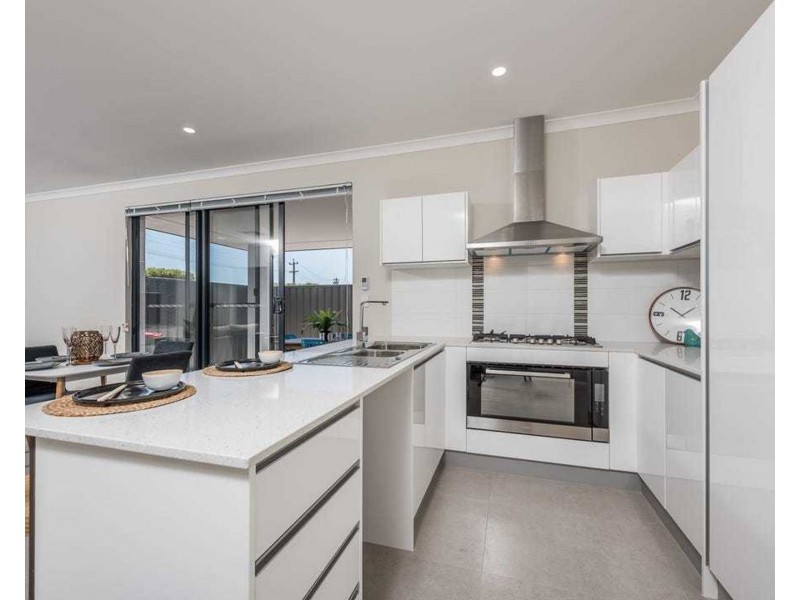 51A Derrington Crescent, Balga WA 6061