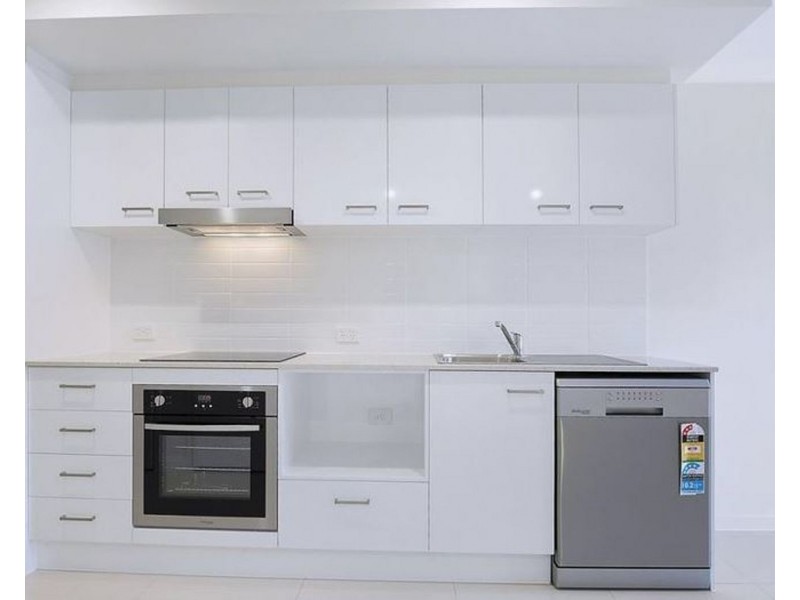 2/5 Sophora St, Holmview QLD 4207