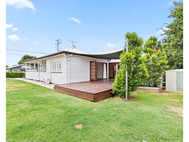 21A Grange Road, Newtown QLD 4305