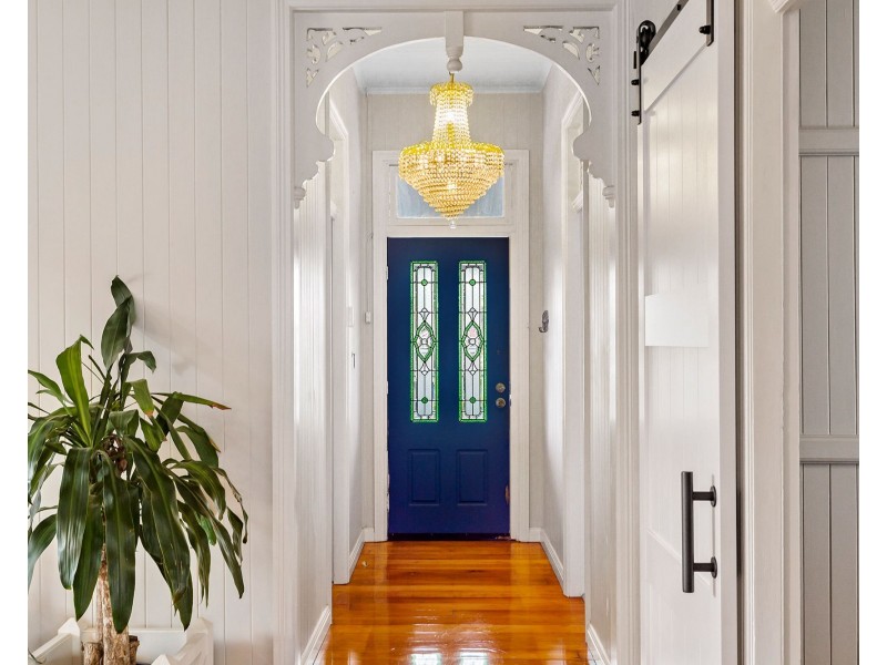 25 Alexandra Street, Booval QLD 4304