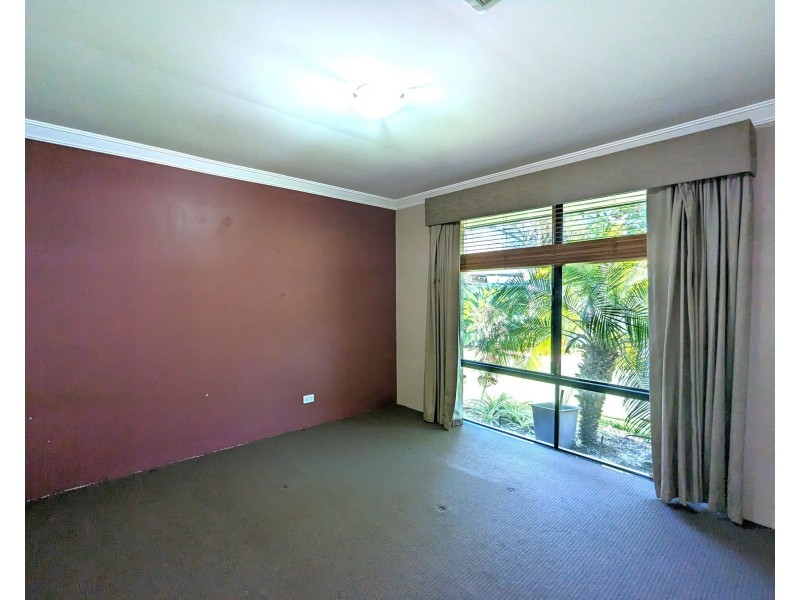2 Monroe Turn, Success WA 6164
