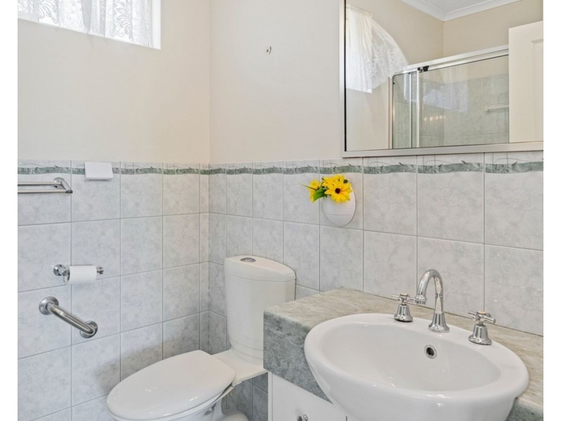 49B Walgreen Crescent, Calista WA 6167