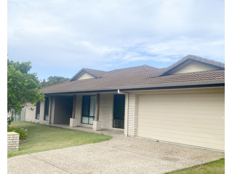5 Robinia Court, Morayfield QLD 4506