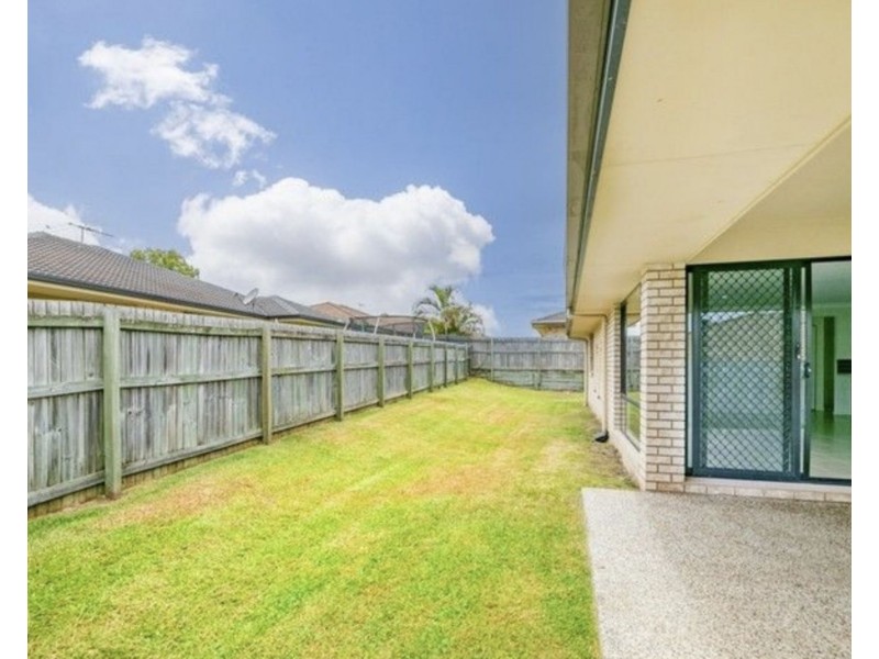 5 Robinia Court, Morayfield QLD 4506