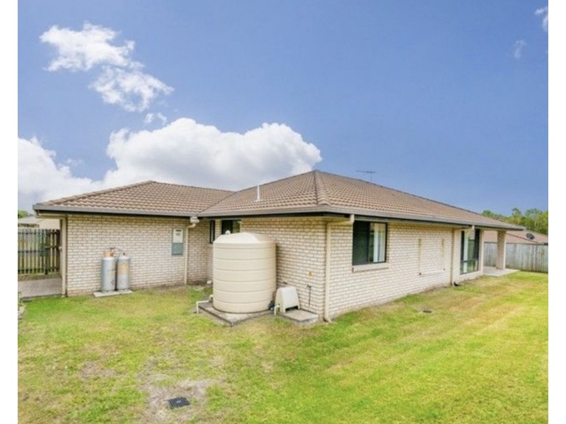 5 Robinia Court, Morayfield QLD 4506