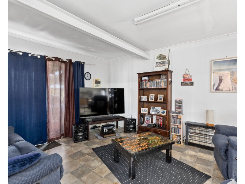 5 Leslee Court, Summerholm QLD 4341