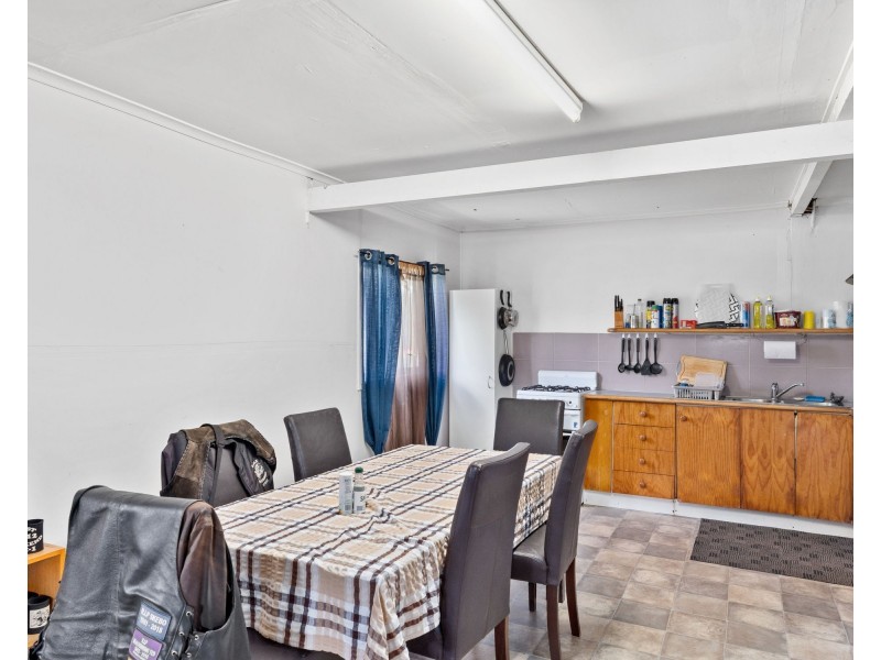 5 Leslee Court, Summerholm QLD 4341