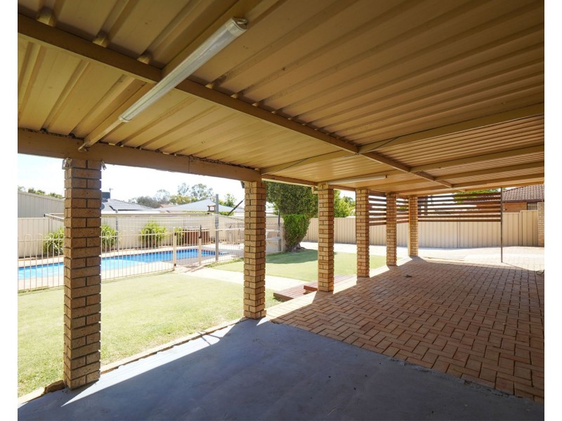 253 Corfield Street, Gosnells WA 6110