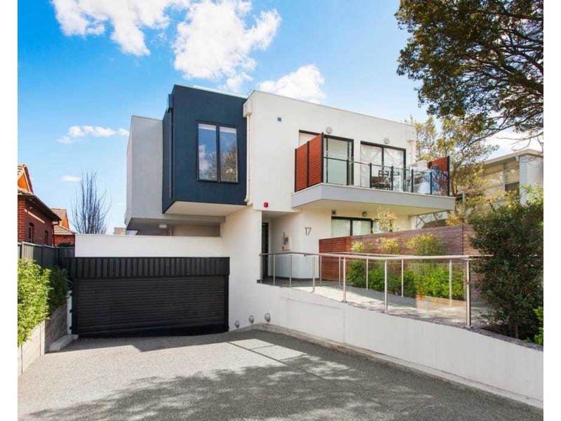 2/17 Murrumbeena Road, Murrumbeena VIC 3163