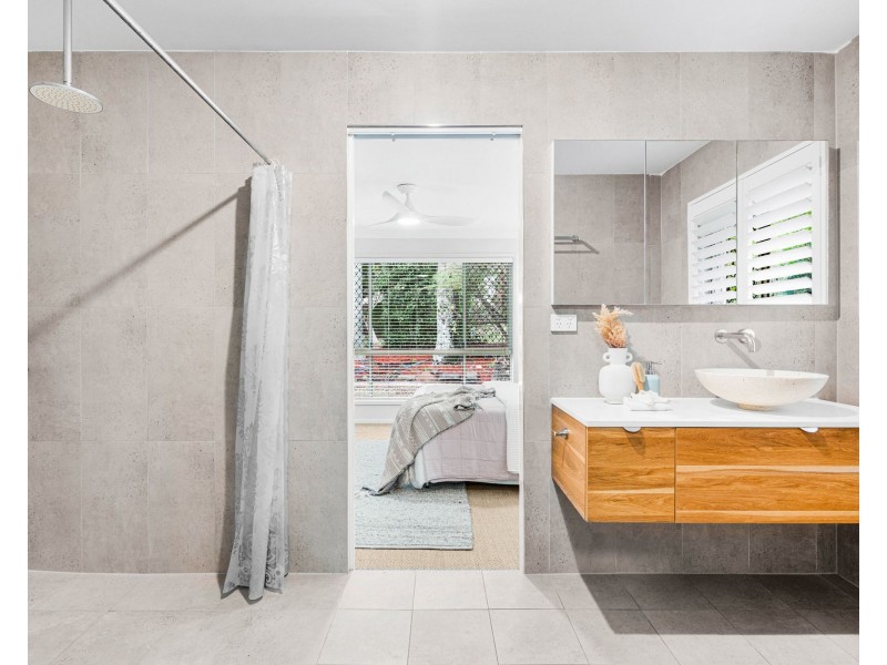 40 Barramay Street, Manly West QLD 4179