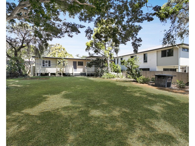 22 Bird Street, Manly QLD 4179
