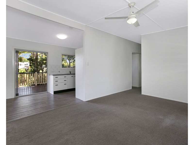 22 Bird Street, Manly QLD 4179