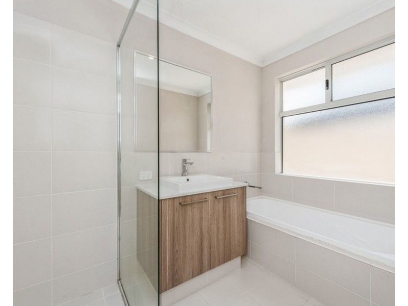 2 Worlington Loop, Meadow Springs WA 6210