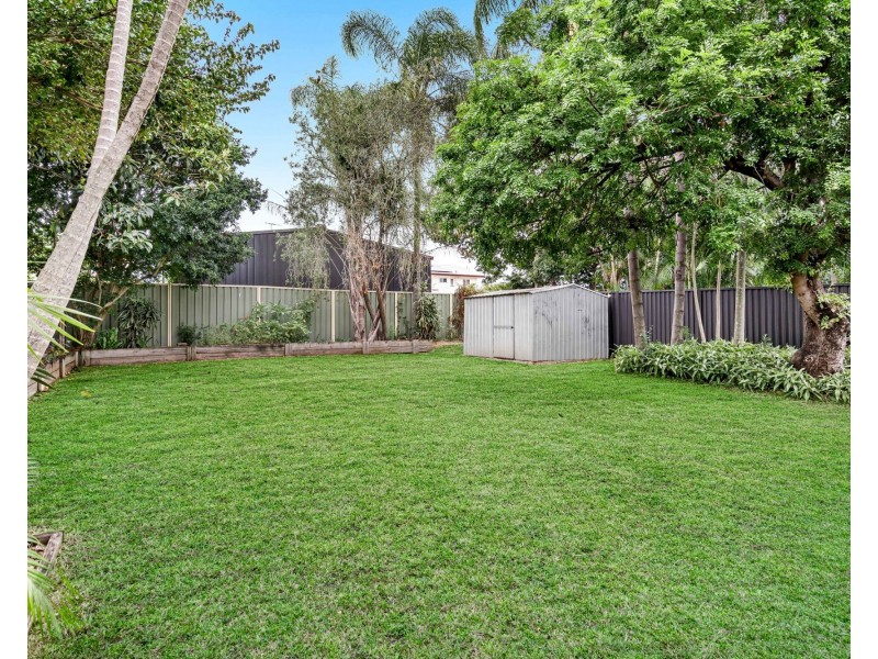 7 Hinckley Street, Manly West QLD 4179