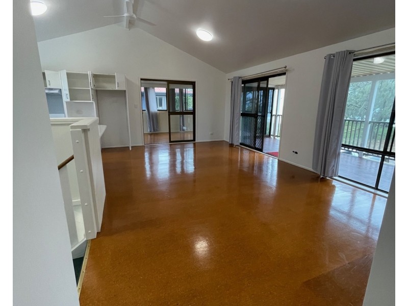 25 Esplanade, Coonarr QLD 4670