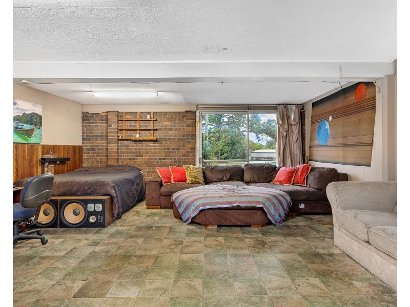 1 Prenter Crescent, Kippa-ring QLD 4021