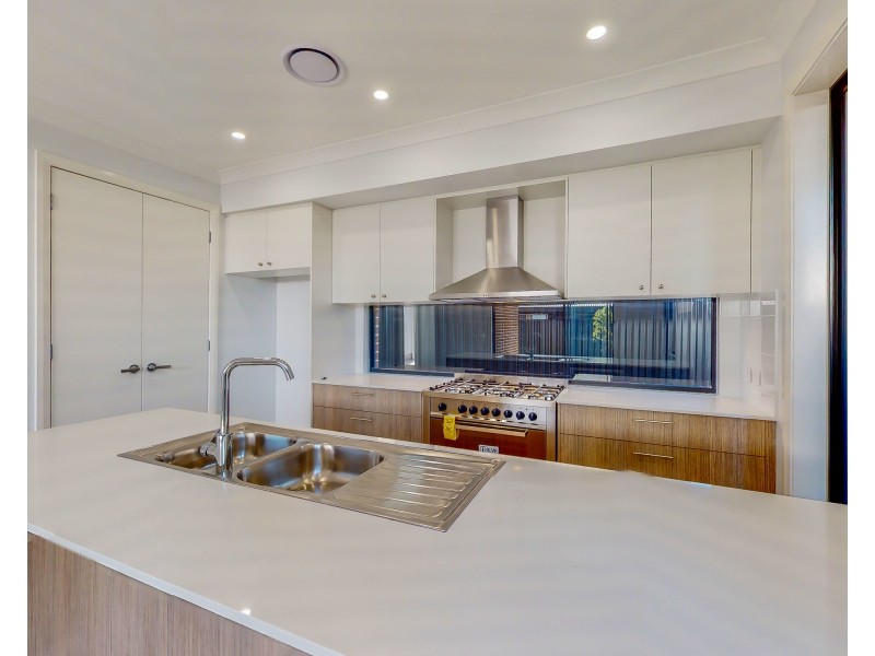 35a Dapple Street, Austral NSW 2179