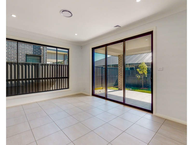 35a Dapple Street, Austral NSW 2179