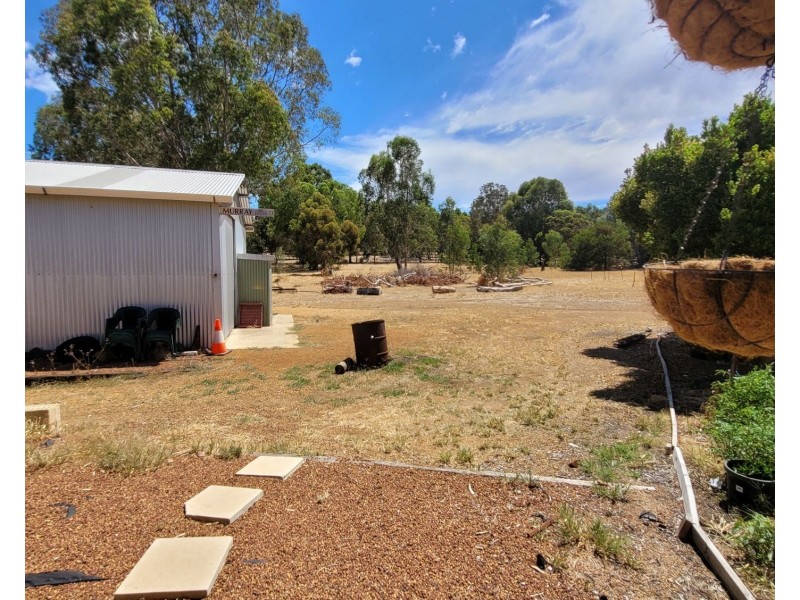 11 Foundry Place, Bakers Hill WA 6562