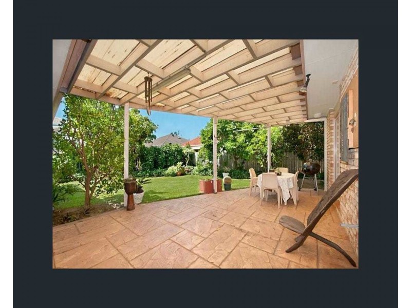 3 Hudson Court, Benowa QLD 4217