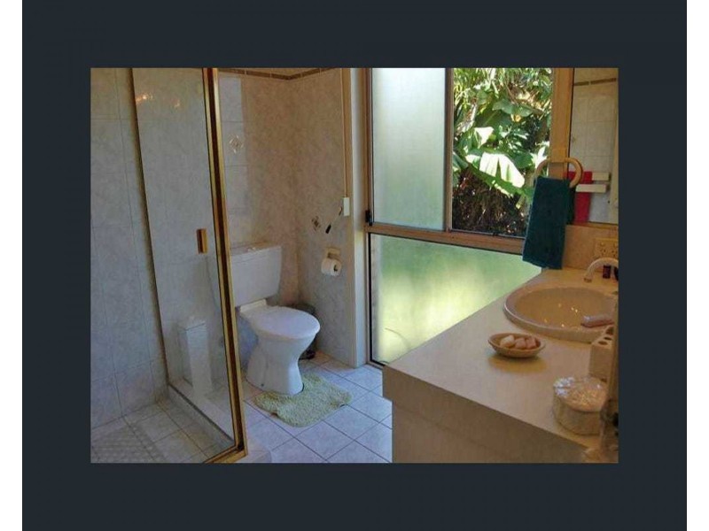 3 Hudson Court, Benowa QLD 4217