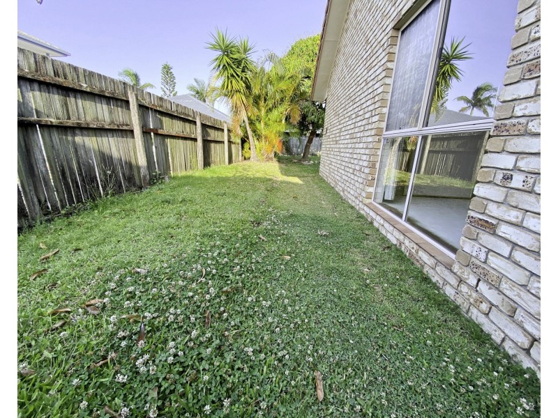 3 Hudson Court, Benowa QLD 4217