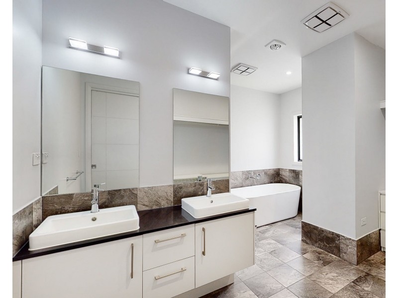 12A Buckingham Loop, Oran Park NSW 2570