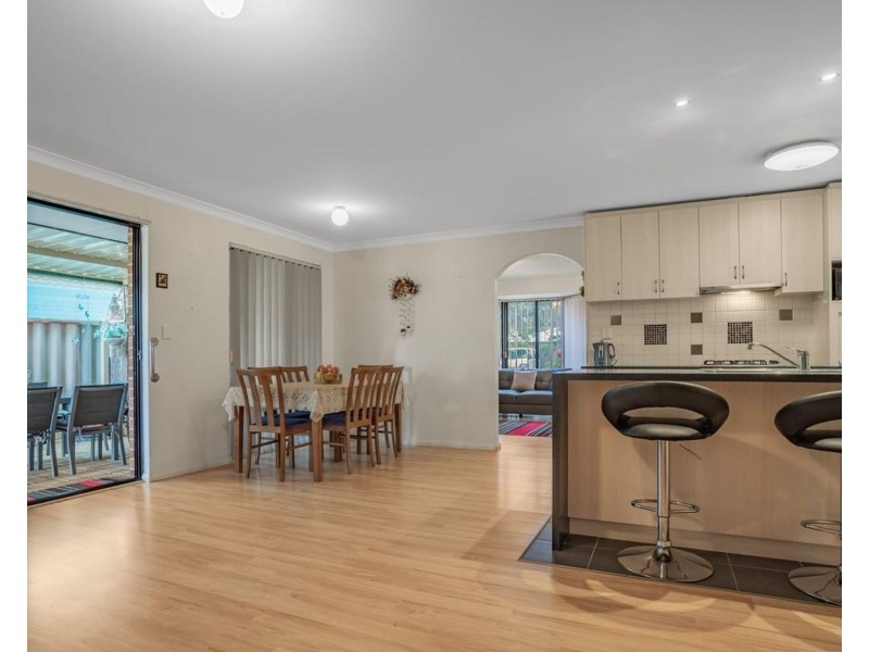 4 Isdell Mews, Waikiki WA 6169
