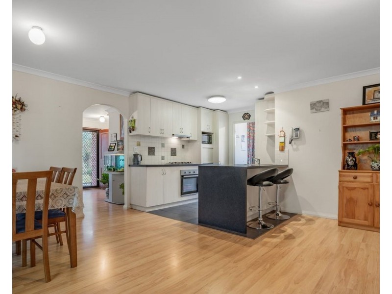 4 Isdell Mews, Waikiki WA 6169