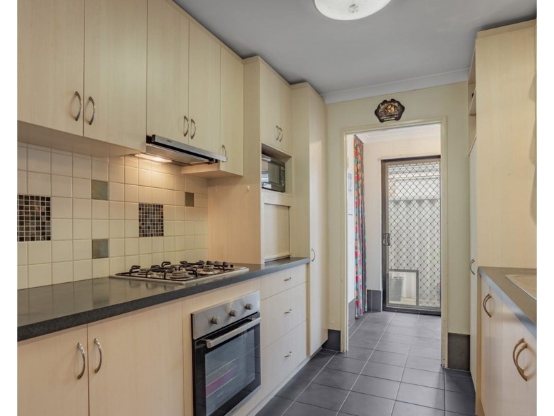 4 Isdell Mews, Waikiki WA 6169