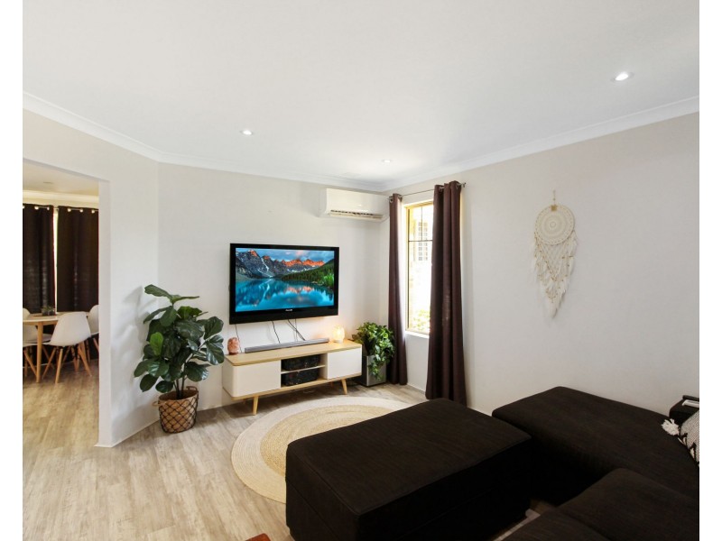 1/2 Dowling Street, Rockingham WA 6168