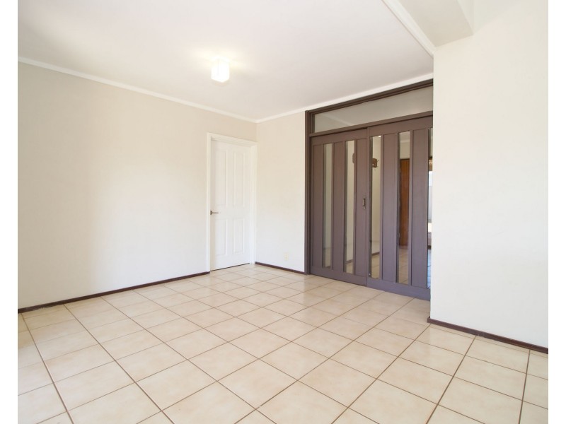 22 Bermuda Road, Safety Bay WA 6169