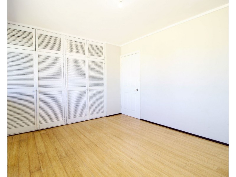 22 Bermuda Road, Safety Bay WA 6169