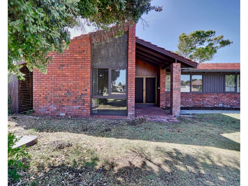 22 Bermuda Road, Safety Bay WA 6169