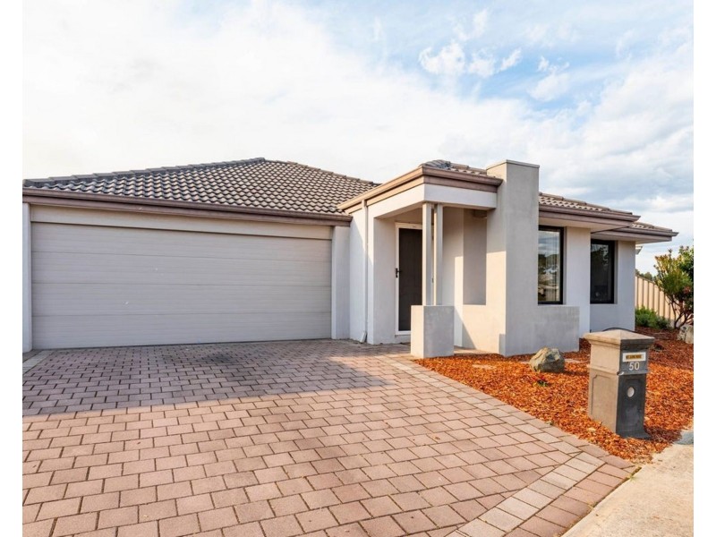 50 Erade Drive, Piara Waters WA 6112
