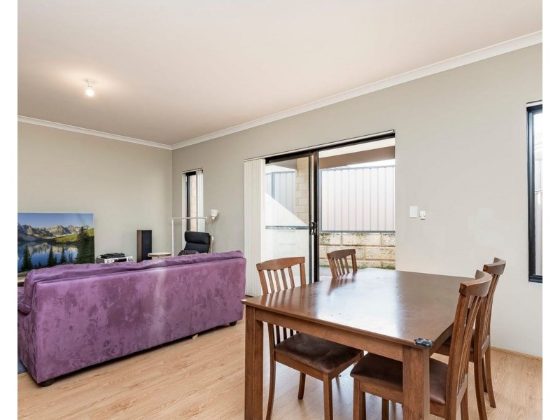 50 Erade Drive, Piara Waters WA 6112
