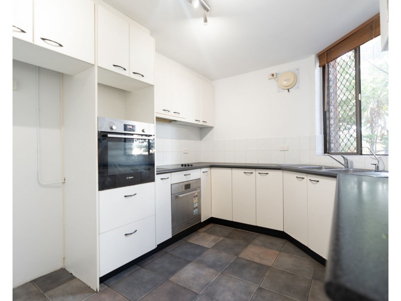 2/5 Melville Place, South Perth WA 6151