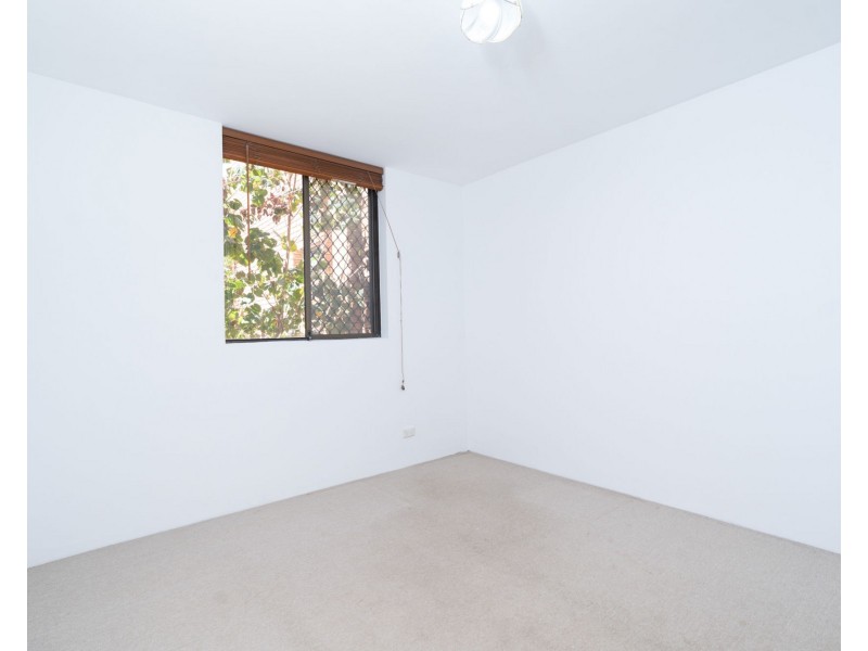 2/5 Melville Place, South Perth WA 6151