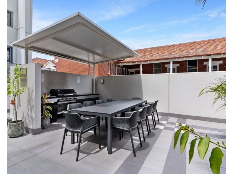 8/131 Harold Street, Highgate WA 6003