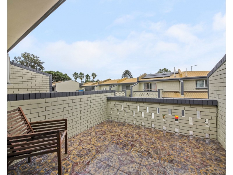 2/19 Nitawill Street, Everton Park QLD 4053