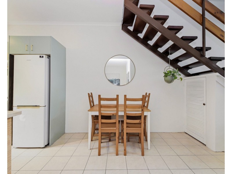 2/19 Nitawill Street, Everton Park QLD 4053