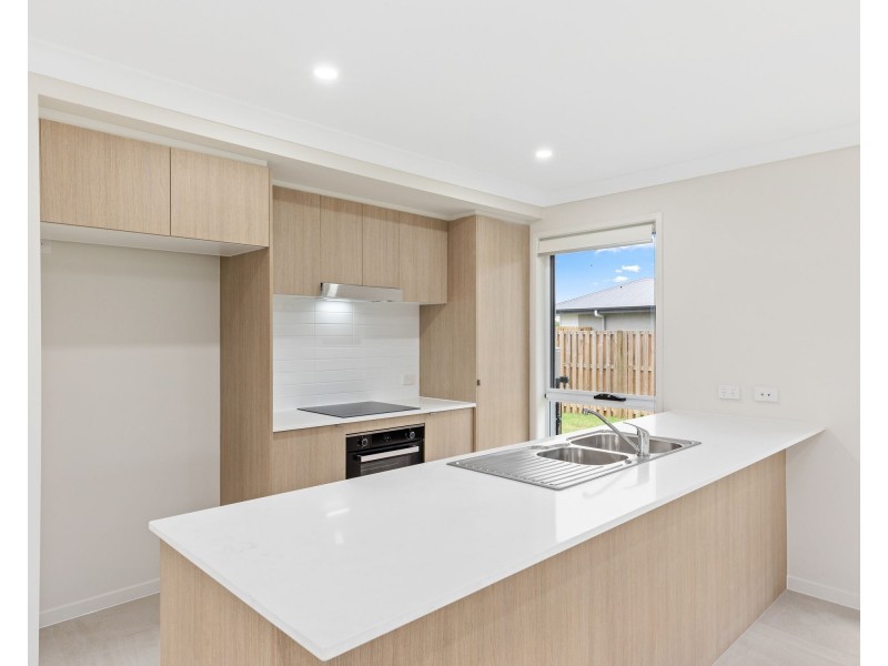 26 Swallowtail Street, Rosewood QLD 4340