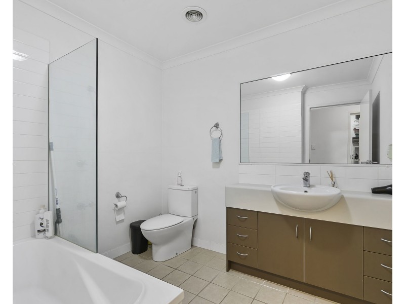 348/26-32 Edward Street, Caboolture QLD 4510