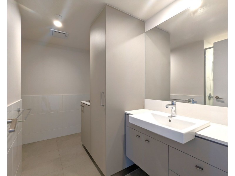 907/908 Canning Hwy, Applecross WA 6153
