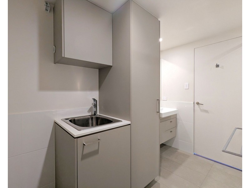 907/908 Canning Hwy, Applecross WA 6153