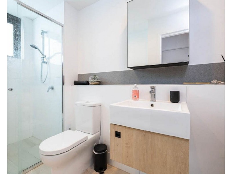 1604/10 Stratton Street, Newstead QLD 4006